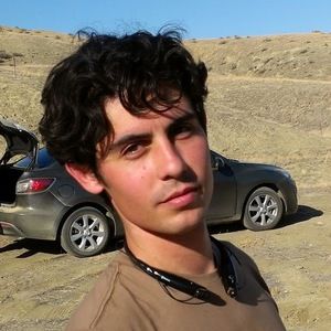 Meet your Posher, Avram